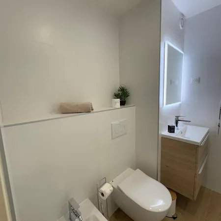 Le Palm Beach, Clim ,parking, Neuf *