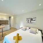 Le Palm Beach, Clim ,parking, Neuf Apartment *