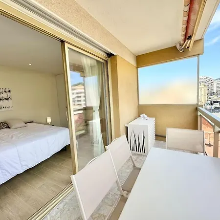 Lägenhet Le Palm Beach, Clim ,parking, Neuf