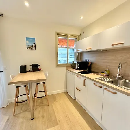 Apartment Le Palm Beach, Clim ,parking, Neuf Cannes
